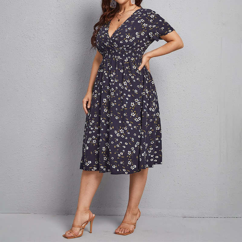 Romper Floral Print - ชุดเดรสผู้หญิงขนาดบวก ชุดเดรสทรงเอพิมพ์ลายดอกไม้ แขนสั้นคอวี ตัวเลือกแรกสําหรับวันหยุดและลําลองในฤดูร้อน